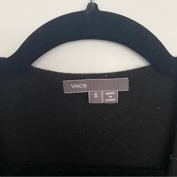 FINAL PRICE Vince. Ombré black charcoal cashmere blend v neck sweater size small - Picture 4 of 5